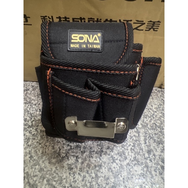 《彪彪五金》-台灣製造 SONA 水電袋+D環扣 工具袋 8格 工具包 工作腰包 釘袋 防水材質 品質優! WH-102