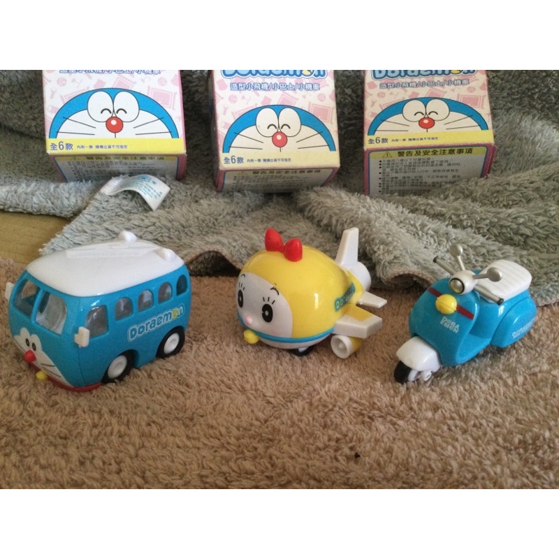 7-11 Doraemon哆啦A夢 造型迴力/離心動力玩具 造型小飛機 小巴士 小機車 全新商品 僅拍照（附黑袋、紙盒）