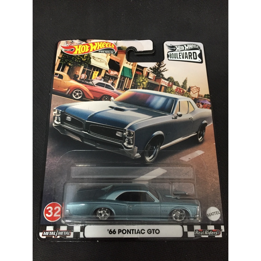 風火輪 hot wheels 林蔭大道 boulevard 66 pontiac gto 32 肌肉 美式 精裝 膠胎