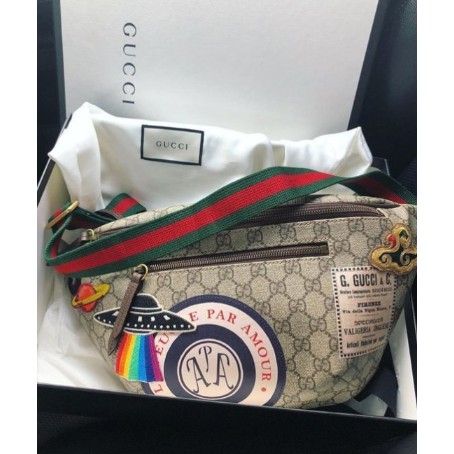 gucci courrier gg supreme bag