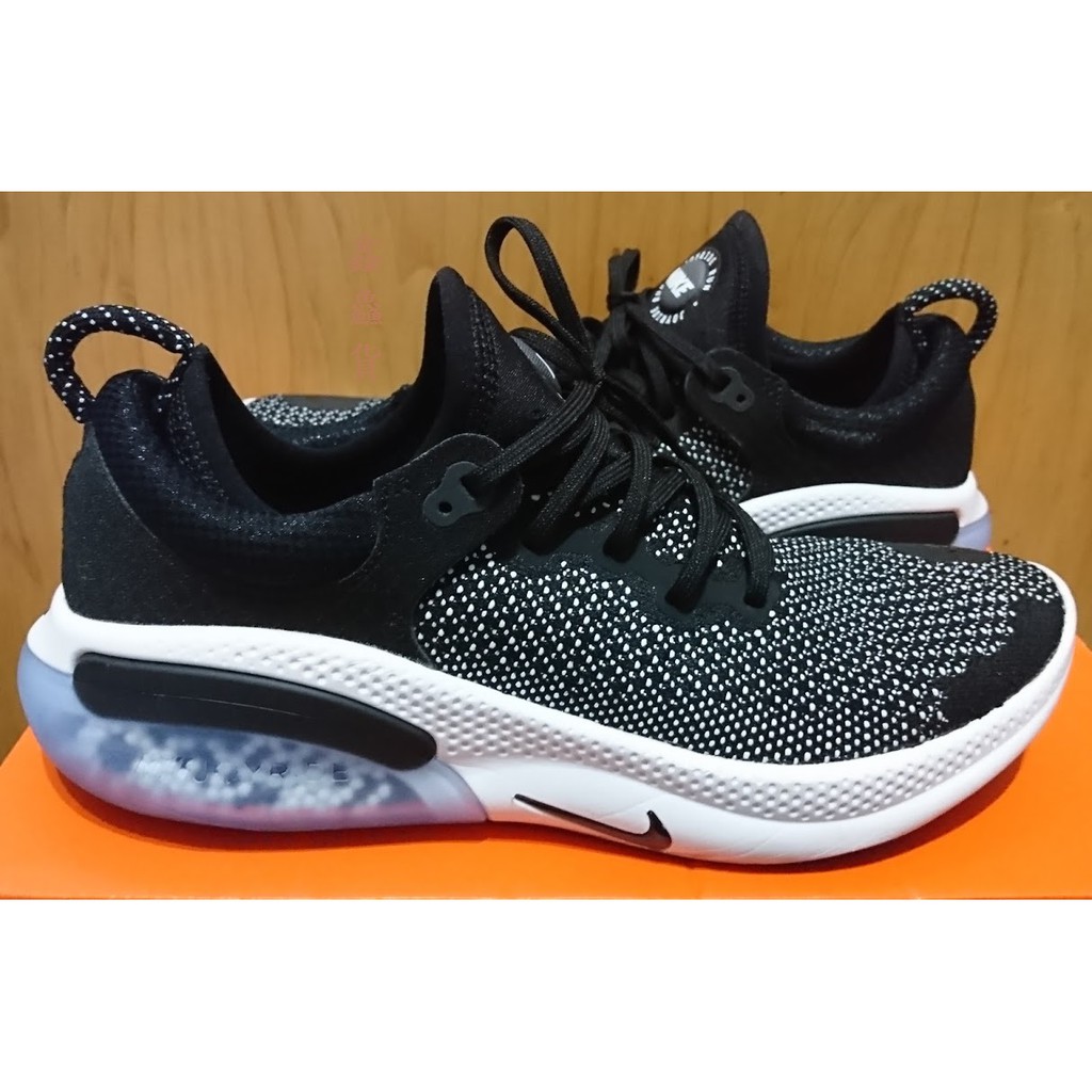 二手 NIKE JOYRIDE RUN FLYKNIT 編織 運動鞋 慢跑鞋 黑白 9.5 AQ2730-001