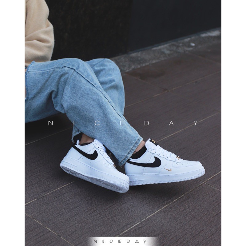 正品Nike Air Force 1 黑金雙勾日本限定 