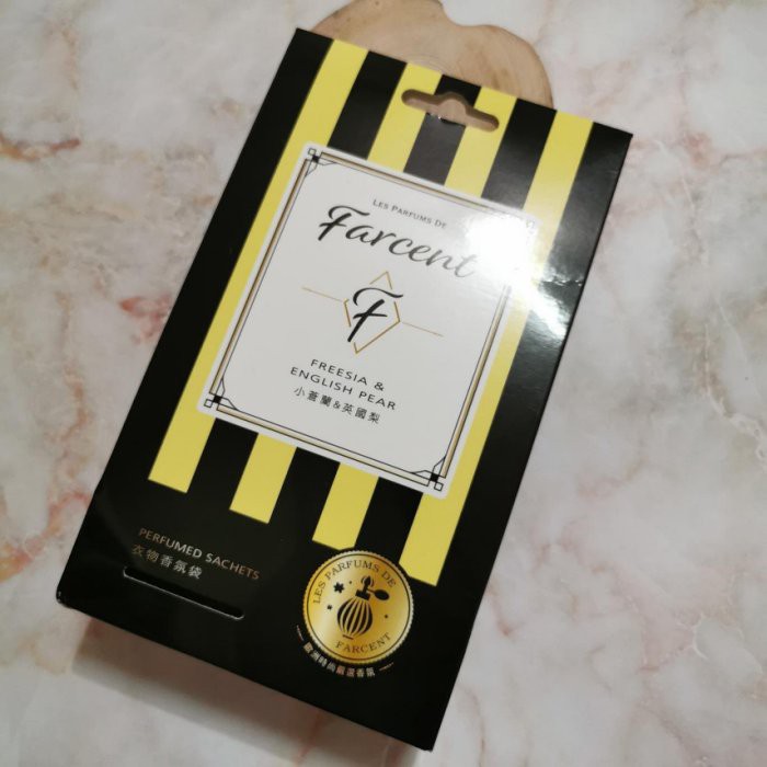 ╭＊24hr出貨＊╮【Farcent】英國梨與小蒼蘭香水衣物香氛袋1盒3入