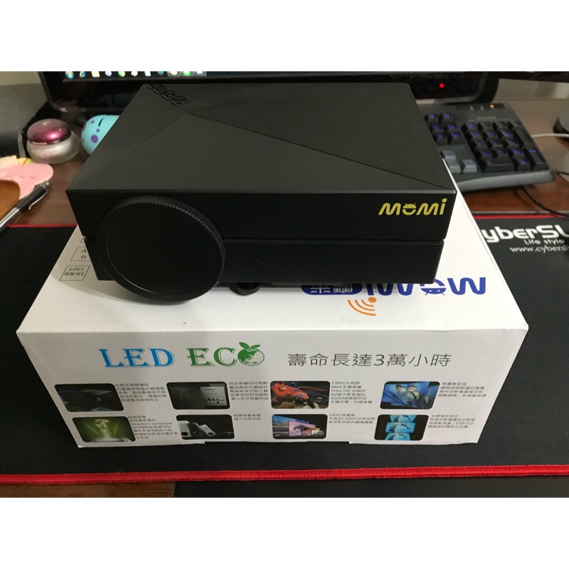 MOMI魔米 X800行動投影機 LED投影機