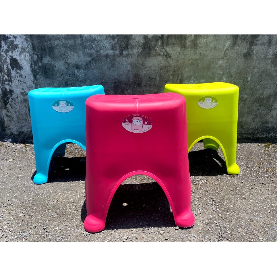 大熊賀椅【台灣製造 止滑椅 塑膠板凳 椅凳 戶外餐椅  塑膠板凳 椅子 塑膠椅】