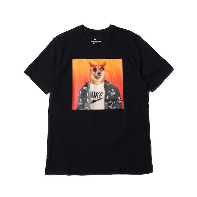 【 鋒仔球鞋 】NIKE SPORTSWEAR NSW TEE 黑色 柴犬T 時尚墨鏡柴犬 短袖T BQ0186-010