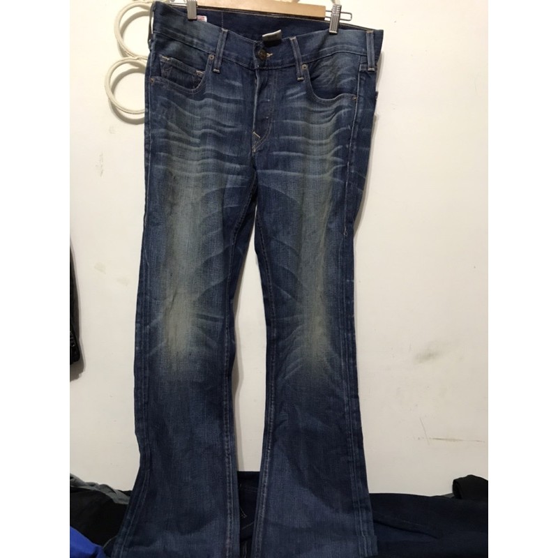 美國製True Religion 牛仔褲  獨一無二的牛仔褲 手工製作， W33，腰46、檔25、長111公分