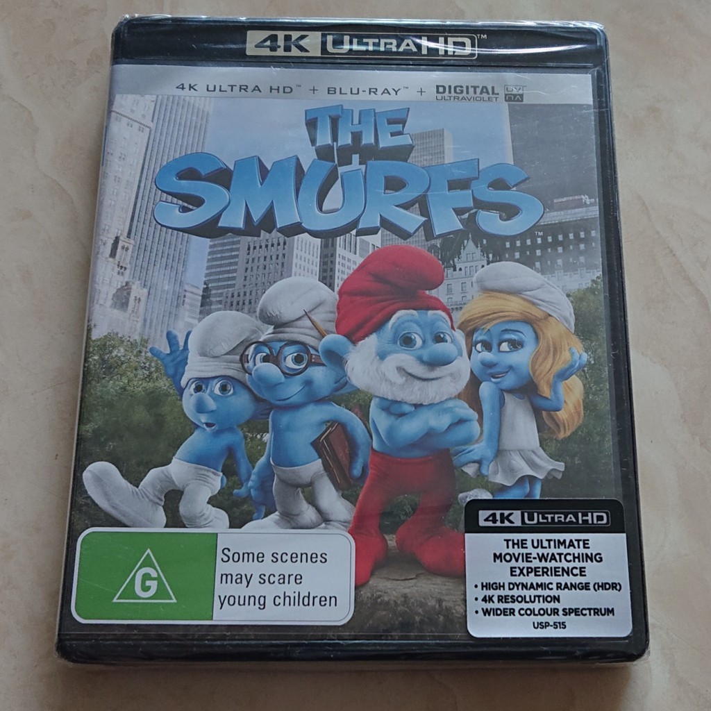 藍色小精靈THE SMURFS(4K UHD+BD藍光雙碟限定版)漢克阿薩瑞亞，蘇菲亞薇賈拉。PS5遊戲主機可播放