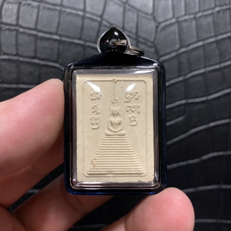 Hanuman泰國佛牌泰北第一法力僧 古巴磐石2553 崇迪佛第一期 蝦皮購物