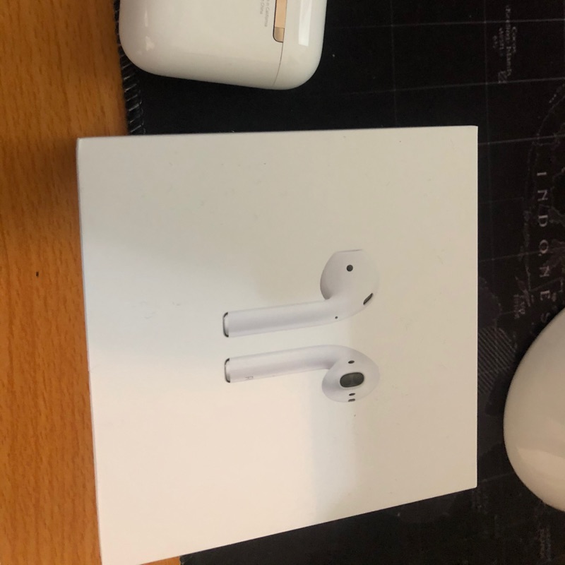 Airpod2二手 使用兩個月