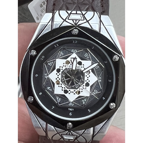 特威斯TEVISE特殊菱格造型機械錶