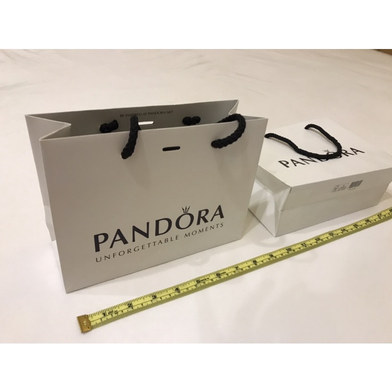 (二手近全新）PANDORA-名牌紙袋-提袋-百貨公司提袋-厚紙袋