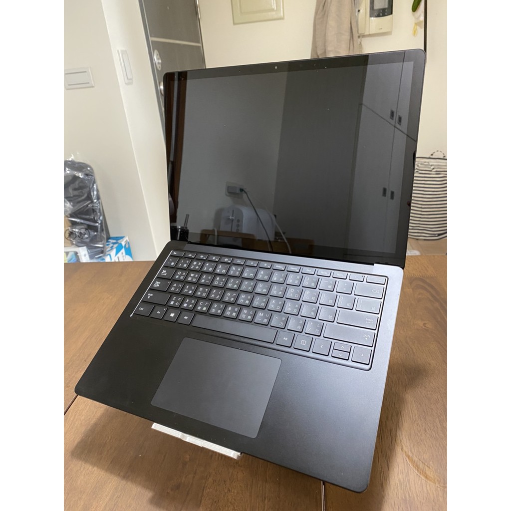 二手 Microsoft Surface Laptop 3 13.5吋 i5/8G/256G 墨黑 商務版