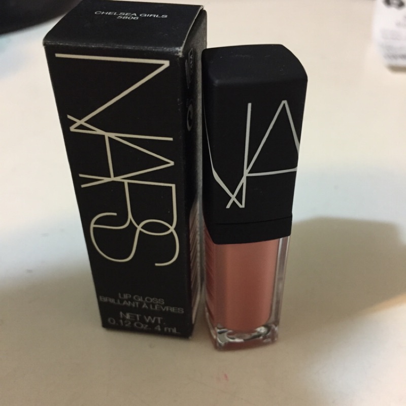 NARS 星燦唇蜜 gloss