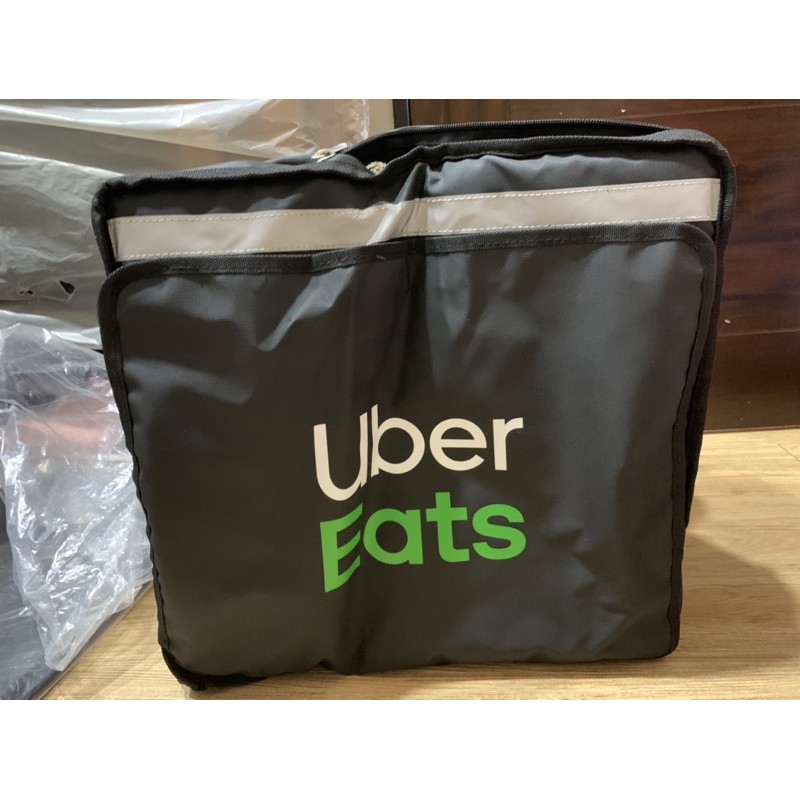 8-9成新///官方ubereats