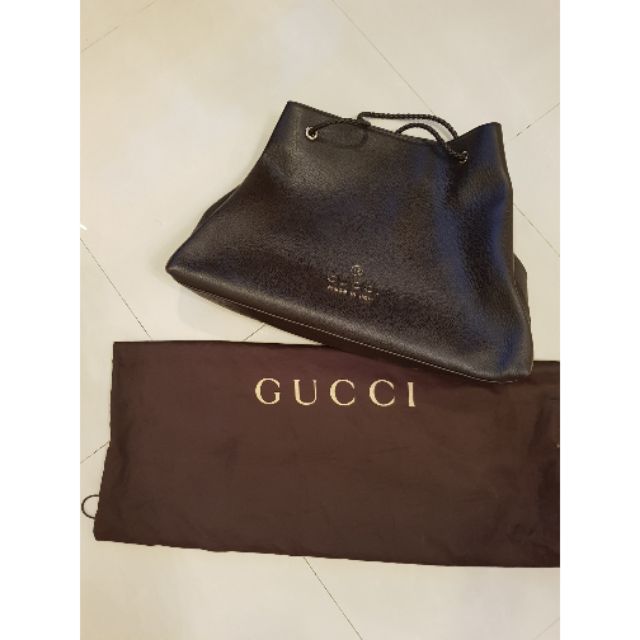 超好看  近全新  Gucci 牛皮新款編織背帶大包
原價68000
出清22800 
尺寸43-35-15
保證真品