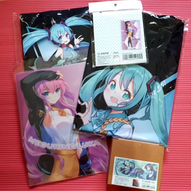 現貨 初音未來變裝高捷少女 巡音 高雄捷運聯名商品一卡通證件夾套組