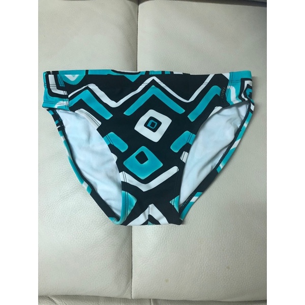 名人三角泳褲 Ptt與dcard推薦網拍商品 2021年12月 飛比價格