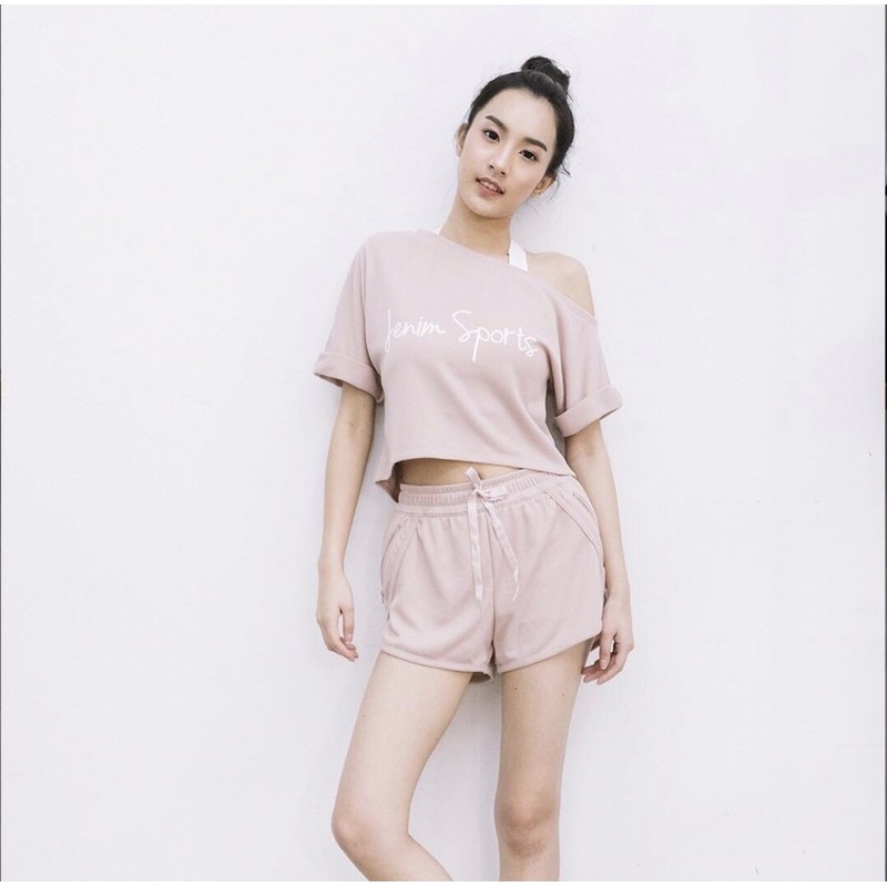 全新正品 泰國🇹🇭瑜伽運動品牌Jenim sports粉紅色套裝 露肩休閒運動套裝 乾燥玫瑰/肉粉色