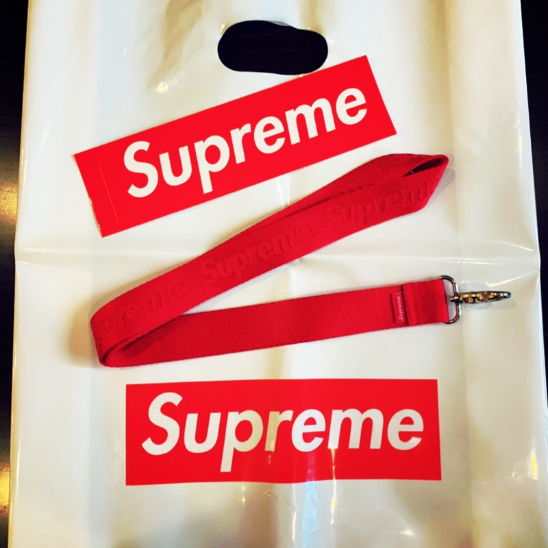蝦皮絕版美品 Supreme 絕版正品 nylon lanyard   吊繩 證件帶 全新 紅