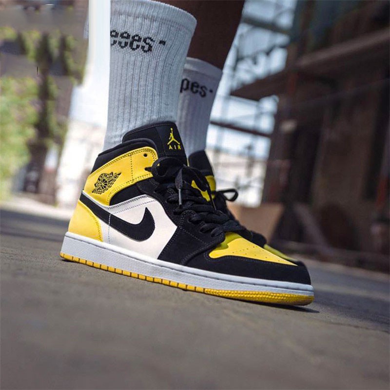 air jordan 1 mid se tour yellow