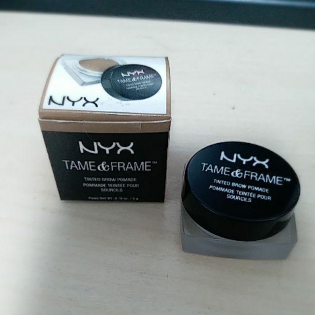 NYX 眉膠 Tame &amp; Frame Brow Pomade (01 Blonde)  服服貼貼眉膠  持久抗暈染