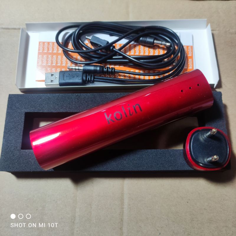 Kolin 歌林→ 三合一行動電源+音響+立架_4000mAh(行動電源喇叭支架)