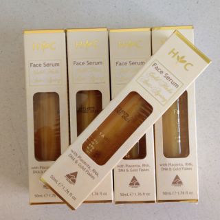 H&C 抗衰老羊胎素金箔精華液50ml （Healthy Care Face Serum）