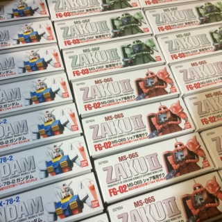 71 三款一組 FG 1/144 Rx-78-2 ZAKU 初鋼 紅綠 薩克 First Grade 鋼彈 gundam