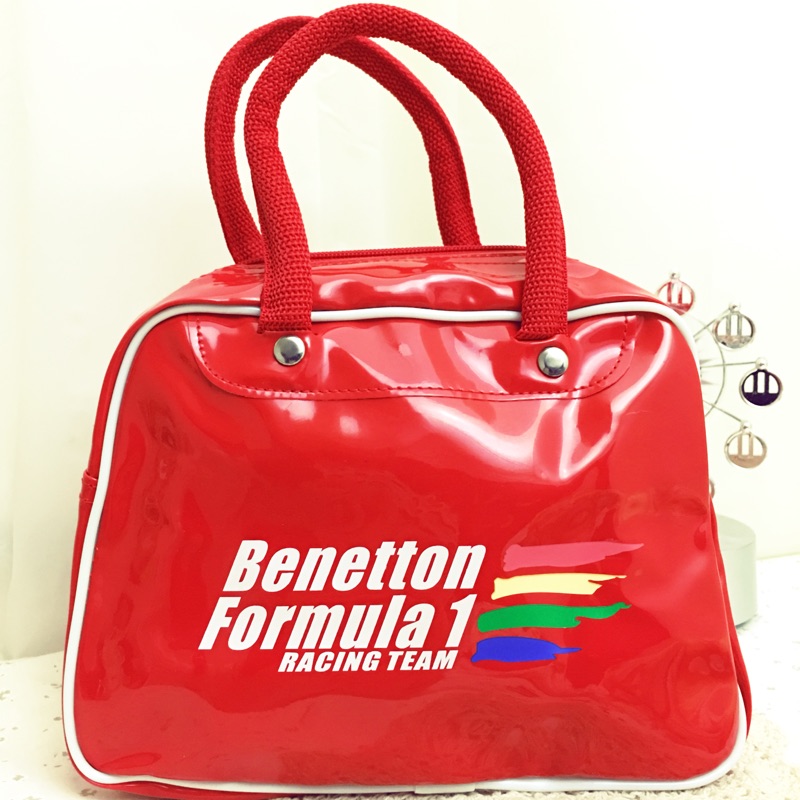 Benetton班尼頓漆皮防水手提拉鍊包