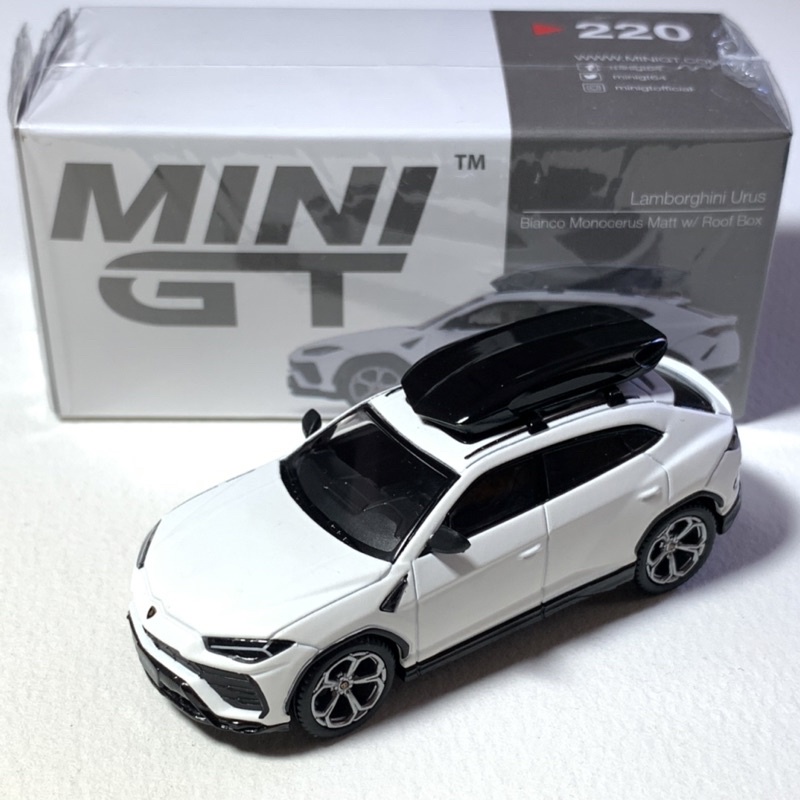 絕版 Mini GT 220 Lamborghini Urus