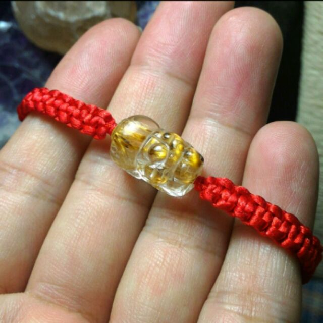 清透晶亮的天然紅銅髮鈦晶貔貅紅繩手鍊，招財登場，低價結緣