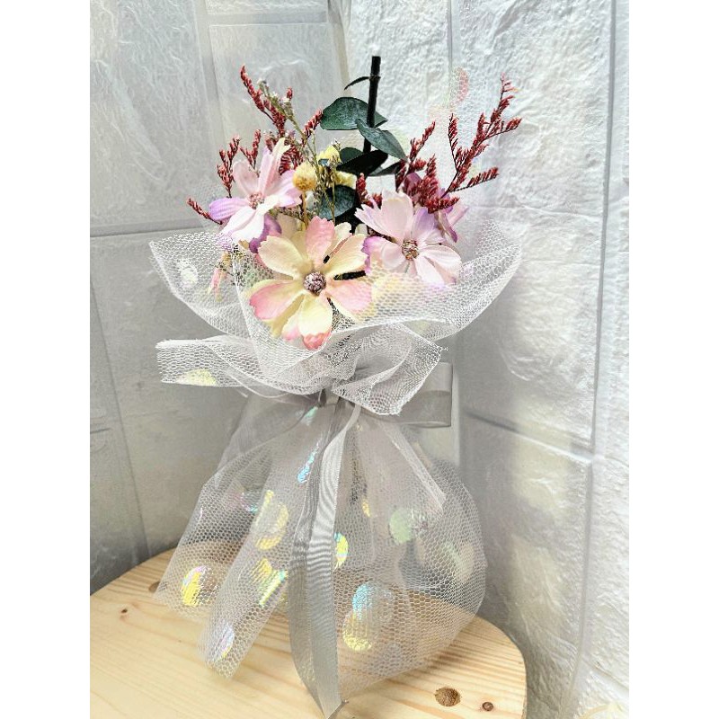 乾燥花手作小花束 送韓國透明包裝提袋乾燥花 永生花 浪漫 送禮 情人節禮物生日禮物 桌面裝飾 蝦皮購物