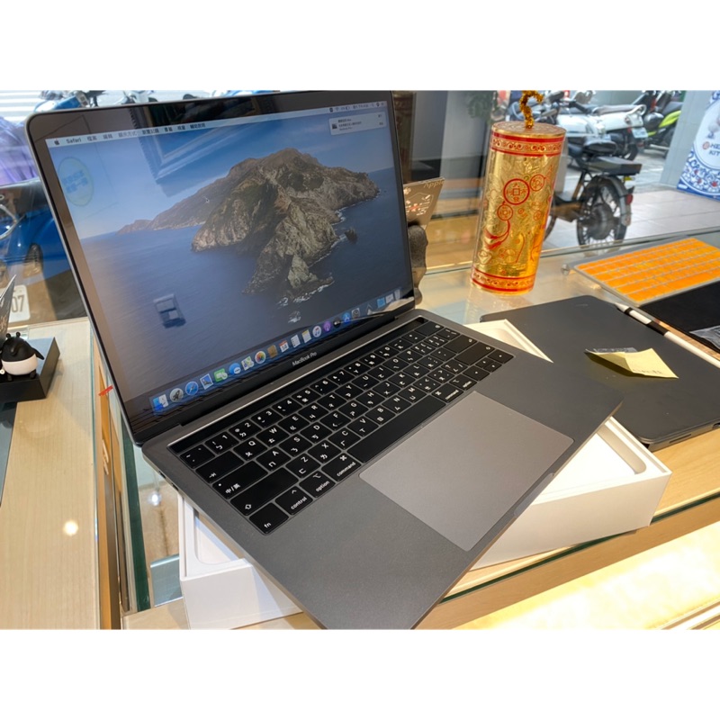 MacBook Pro 2019年A1989 256G SSD太空灰 Touch Bar