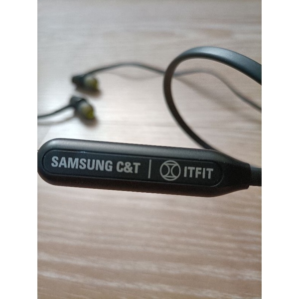 0Samsung C&amp;T ITFIT 無線藍牙頸掛式耳機 E21A