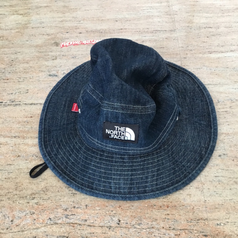 supreme x north face bucket hat