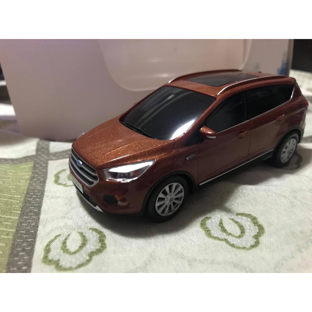 Ford kuga 福特台灣原廠出品塑制迴力車 第二代絕版 kuga模型車 1/43 棕色