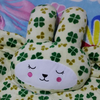 抱枕 毯子 兔子 熊本熊