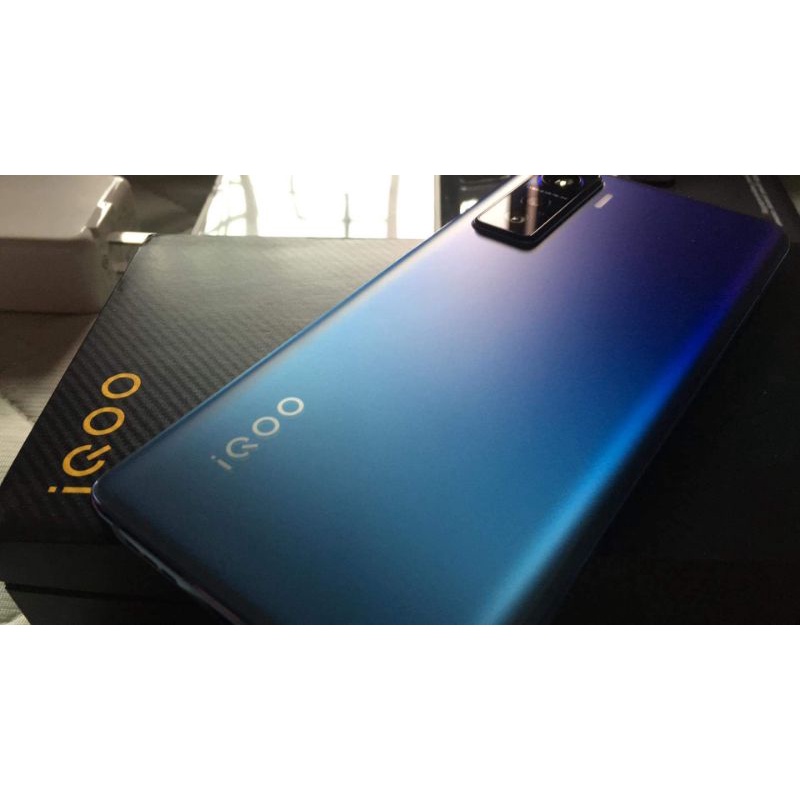 VIVO IQOO5 8G+128G 旗艦S865/120HZ/閃充