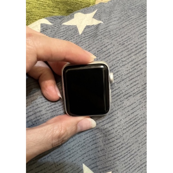 二手Apple Watch 3代 38mm銀色鋁殼，主機一台無配件