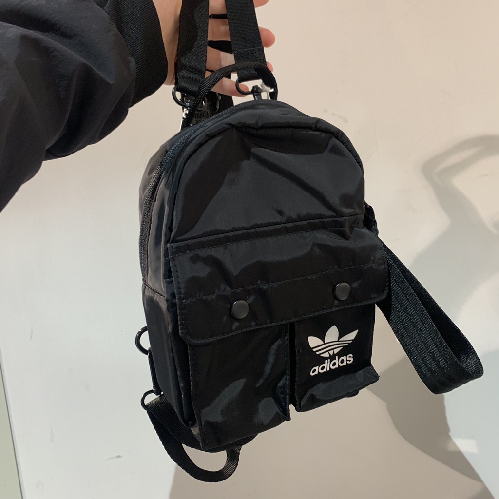 dv0209 adidas