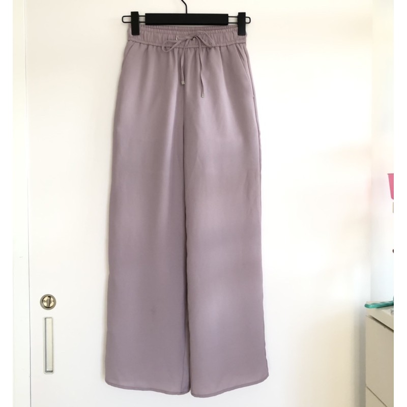 GU寬褲❗️雪紡紗材質淡紫色粉紫抽繩寬褲 直筒褲