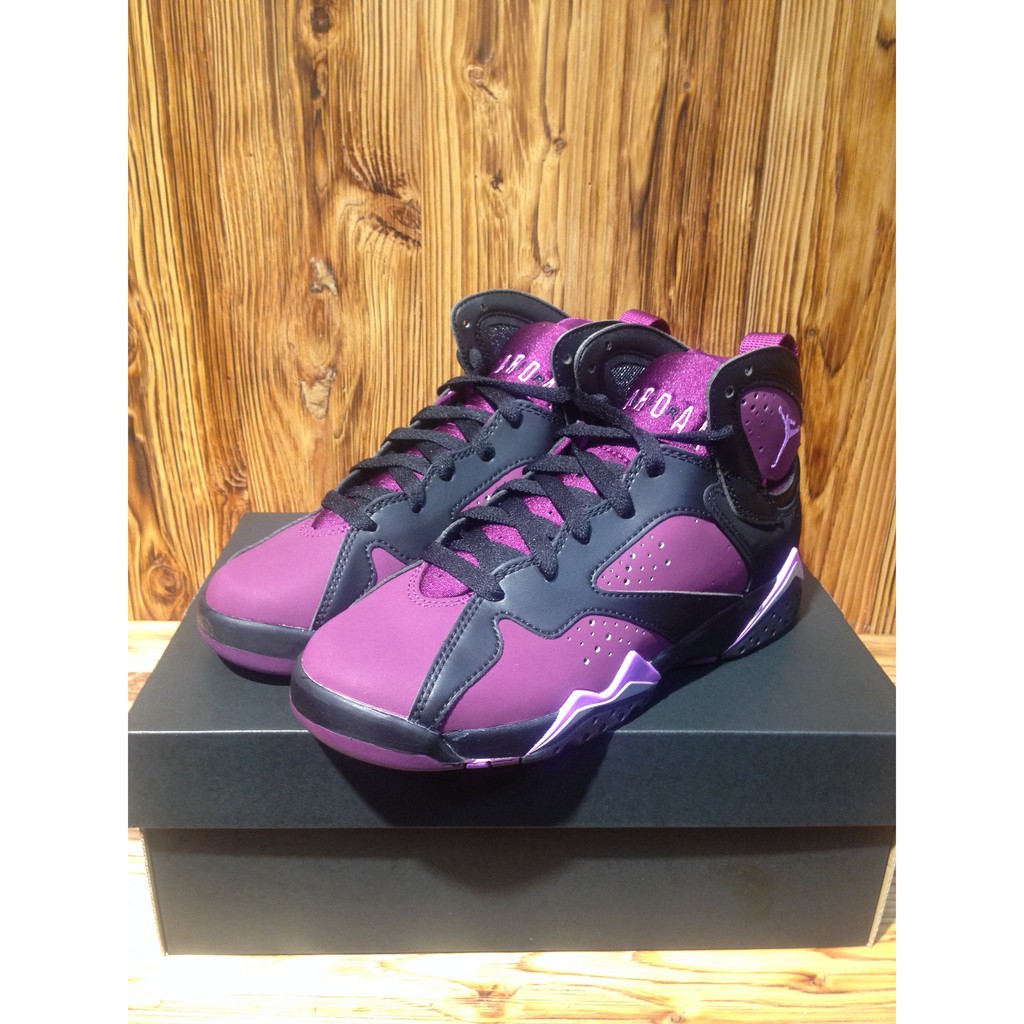 retro 7 mulberry