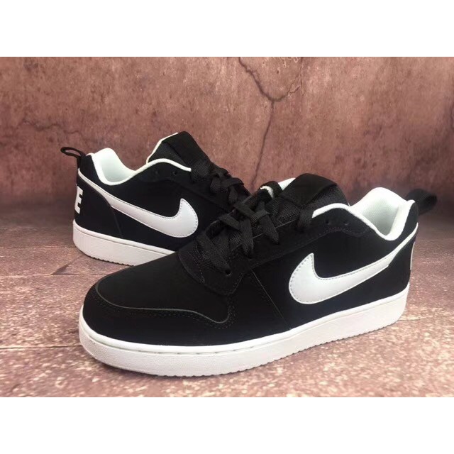 nike court borough 44