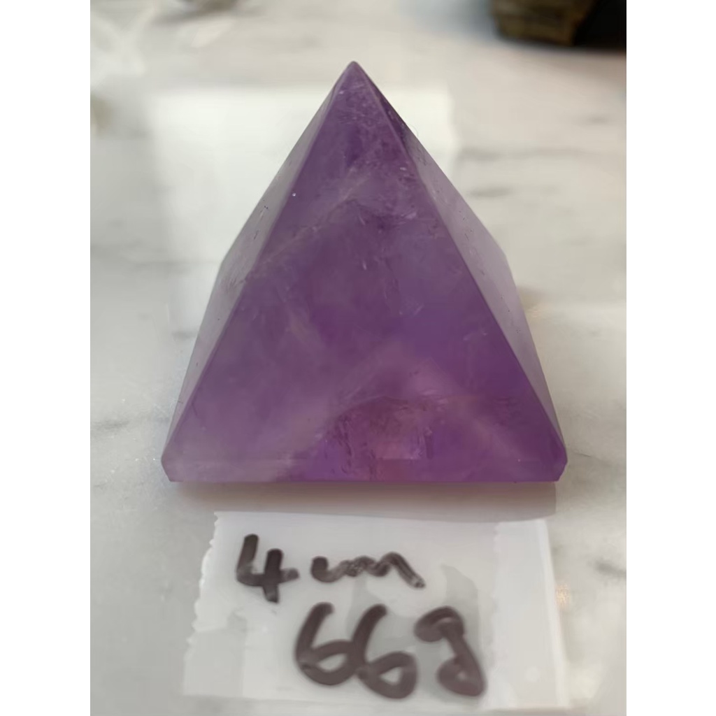 兆鑫生活館-紫水晶金字塔(約4公分,66g，) 冥想啟動能量開智慧助打坐擺