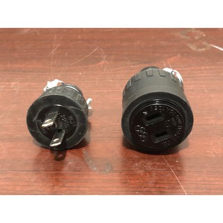 【勁來買】隆光 橡皮插頭、橡皮母插 橡皮公母插 2P15A 125V 臺製 中間插座 WJ2215 WJ7215B