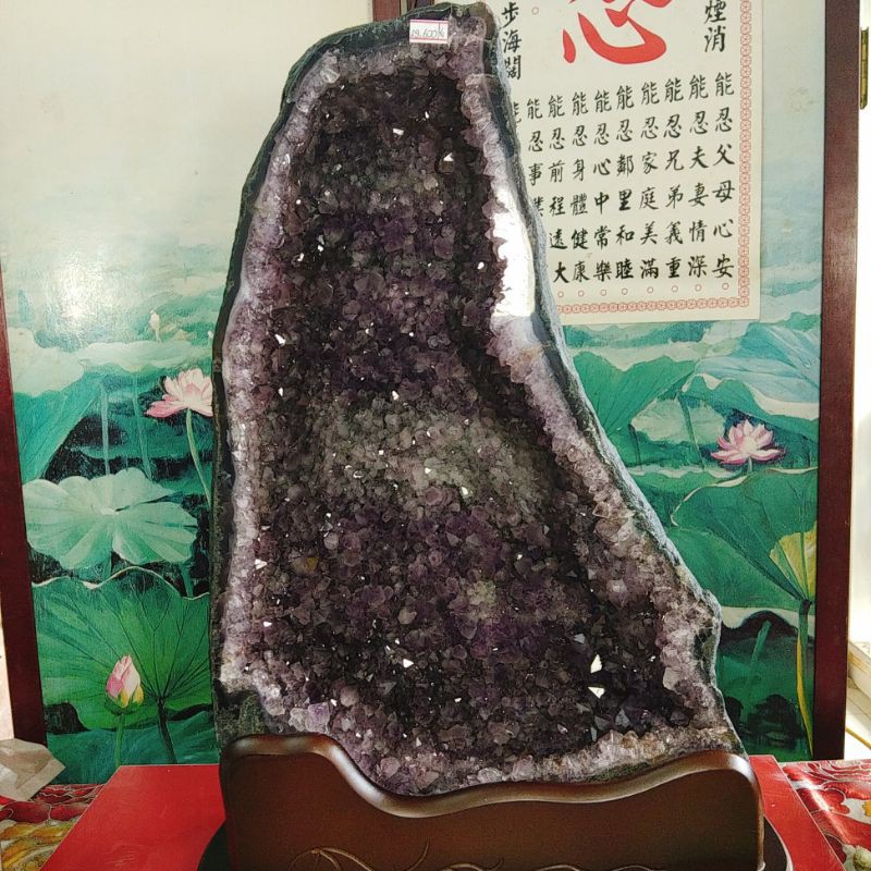 ~ 頂級天然紫水晶洞 29.6公斤 ((巴西紫水晶洞)) 藏風 納氣