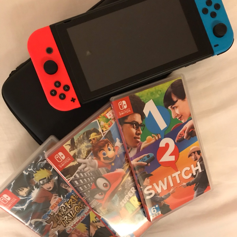 Nintendo switch 保護貼膜含包包+3片遊戲片（奧德賽、火影忍者、1-2 switch) 合售（洽談中勿下單