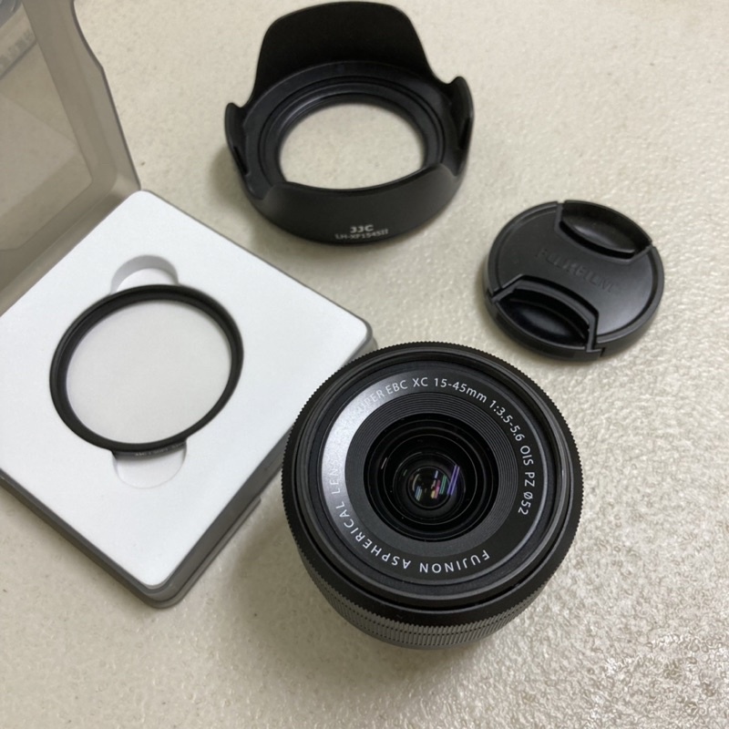 富士 Fujifilm XC 15-45mm 黑鏡 + JJC柔焦鏡 + JJC遮光罩
