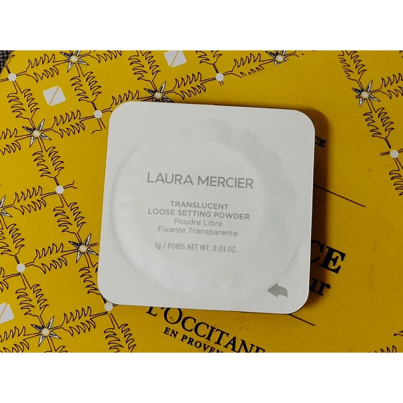 Laura Mercier 煥顏透明蜜粉 (效期2026)